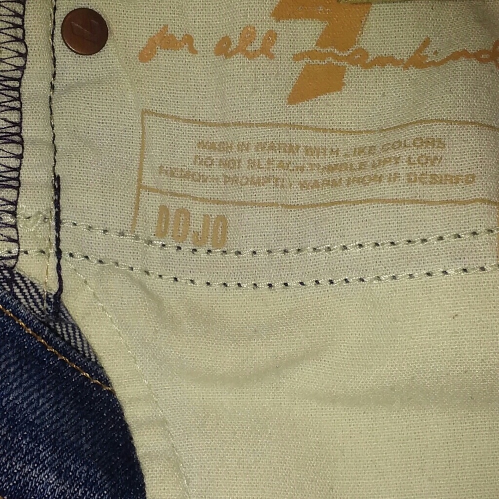 7 For All Mankind "Dojo" frayed hem cut-off shorts - Picture 4 of 5